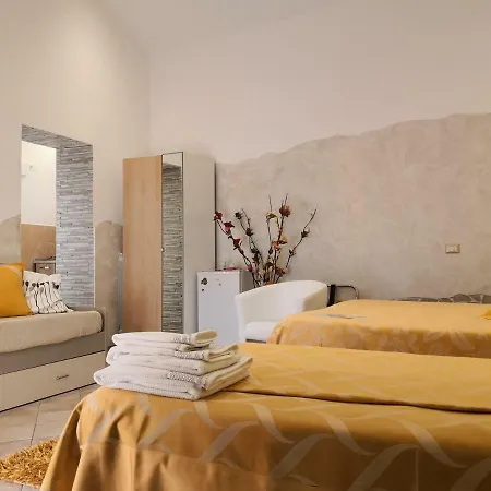 Selenebeach גיארדיני נאקסוס