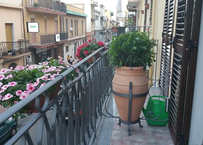 Selenebeach Couette-café 4*